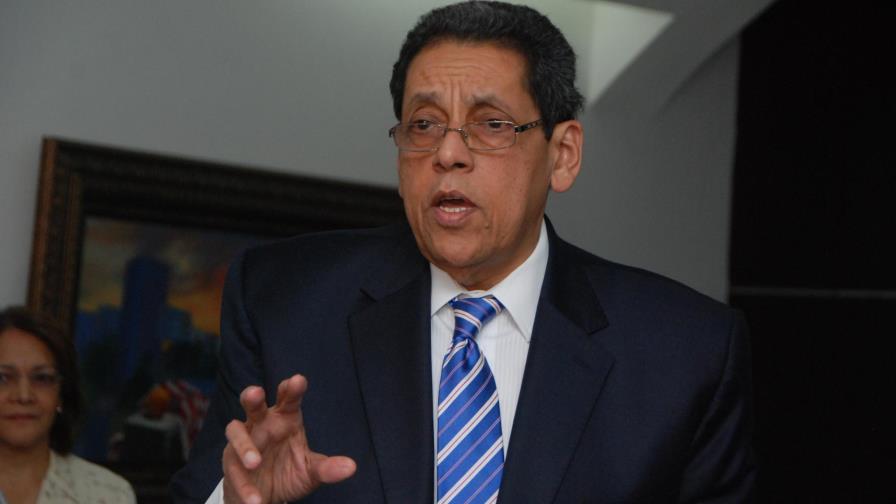 Cesar Pina Toribio advierte resultados electorales podrían retrasarse por conteo manual