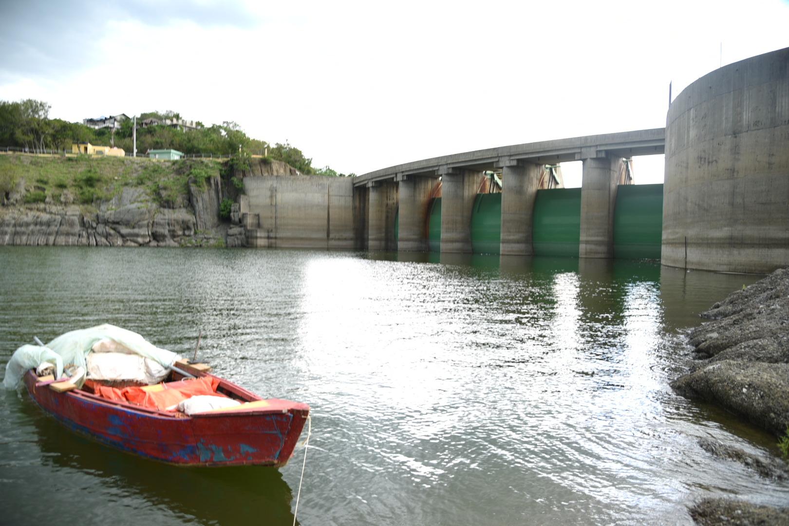 El embalse de la presa de Tavera se situaba este miércoles en 316.80 centímetros sobre el nivel del mar.