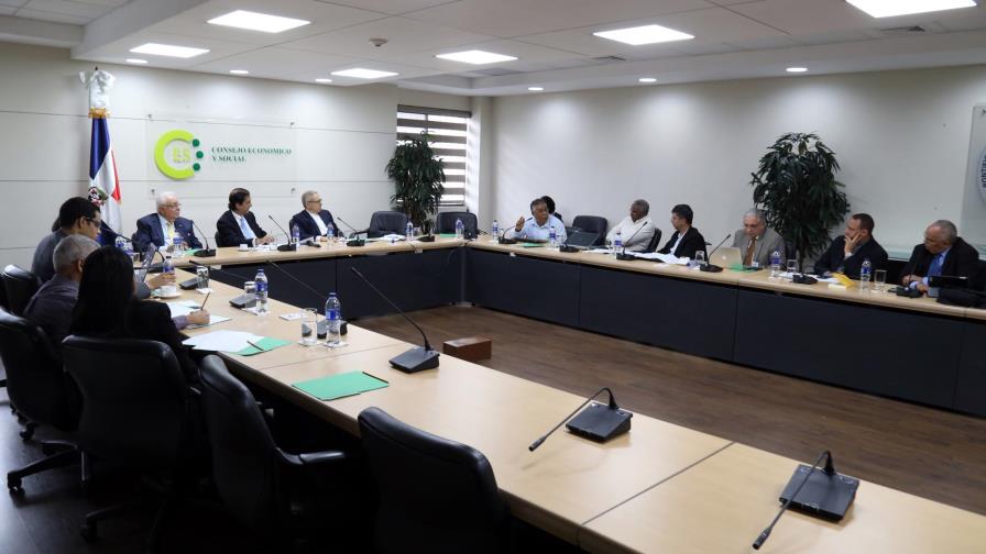 Continúa diálogo para acercar posiciones de cara al Pacto Eléctrico Continúa diálogo para acercar posiciones de cara al Pacto Eléctrico