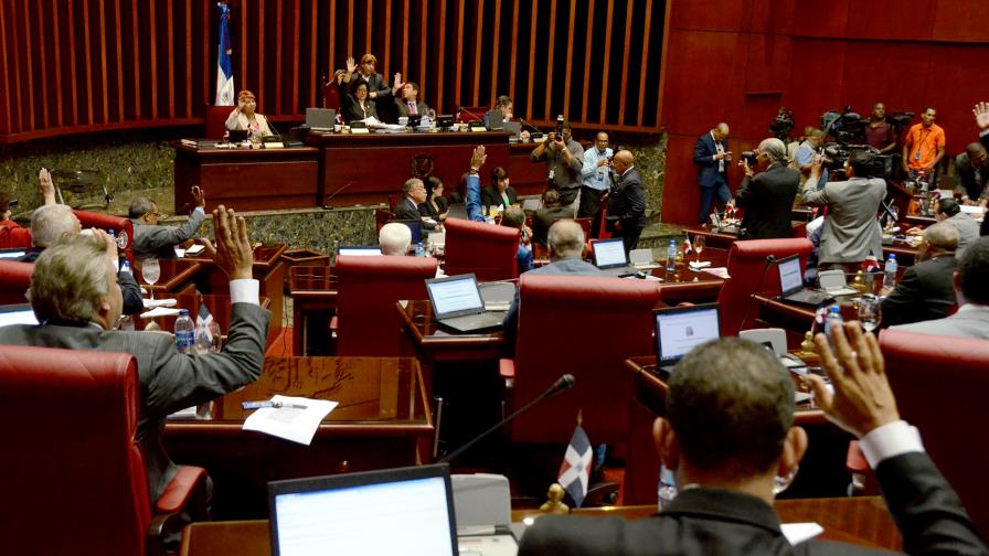 Infografía: La evolución del poder en el Senado de la República desde 1962 hasta 2016