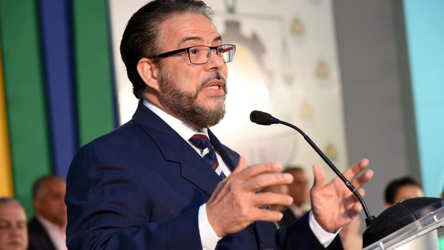 Guillermo Moreno presenta su plan de Gobierno ante el empresariado de Santiago