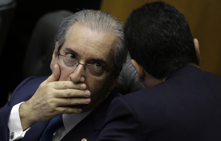 Una cautelar del Supremo suspende mandato del jefe de los Diputados de Brasil