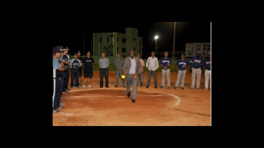 República Dominicana vence a Argentina en softbol sub-19