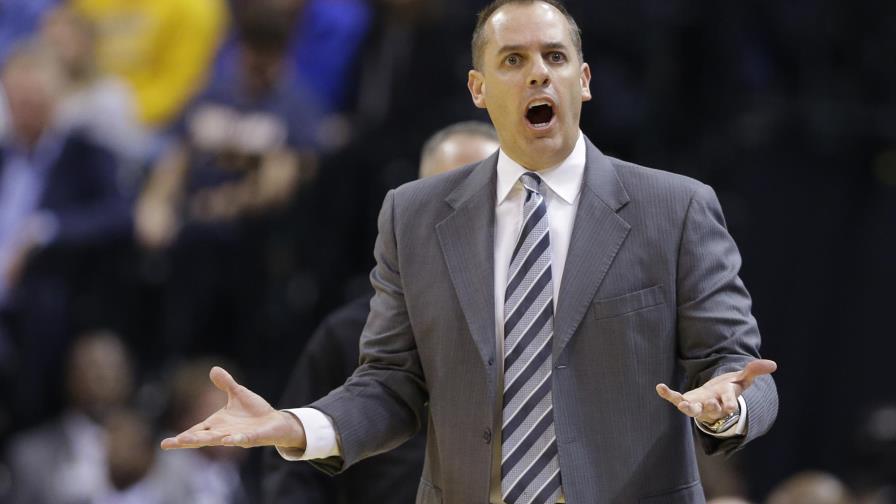 Frank Vogel no regresará como entrenador de los Pacers 