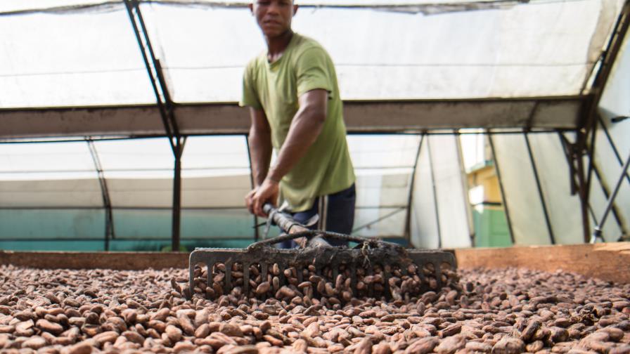 República Dominicana está entre países que pagan bajos salarios a los jóvenes