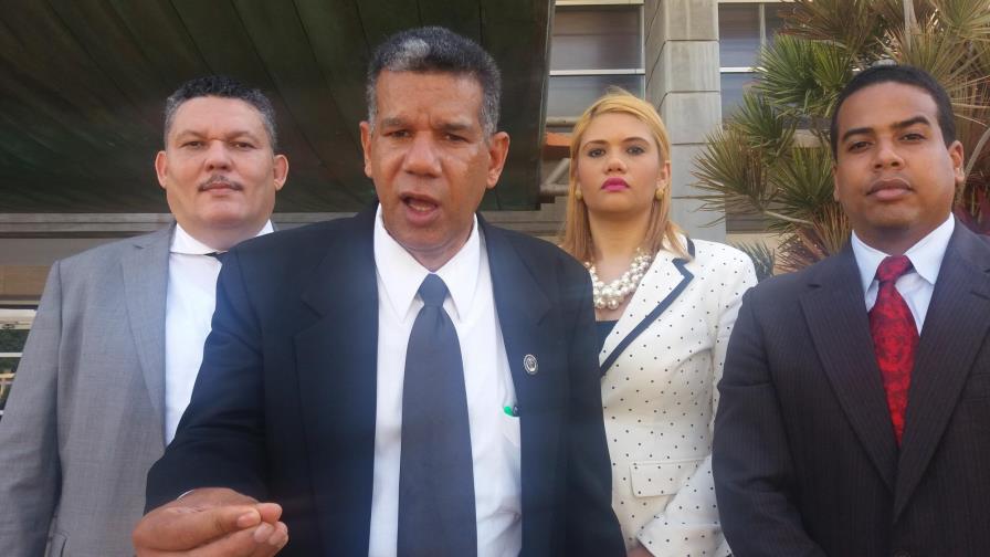 Destituido juez de Constanza pide al Consejo del Poder Judicial reconsiderar decisión