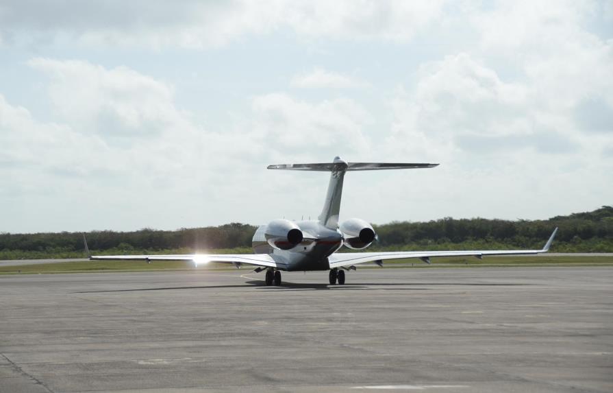 Junta Aviación Civil crea mesa técnica transporte aéreo 
