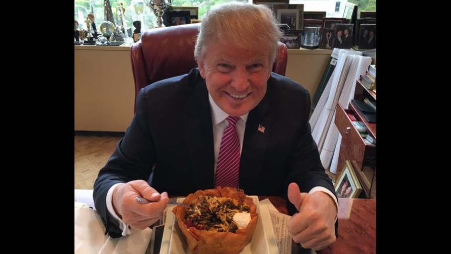 Donald Trump asegura “amar” a los hispanos coincidiendo con el 5 de mayo