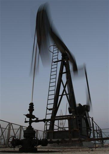 El petróleo de Texas abre este viernes con baja de 0.43% y se cotiza a 44.13 dólares
