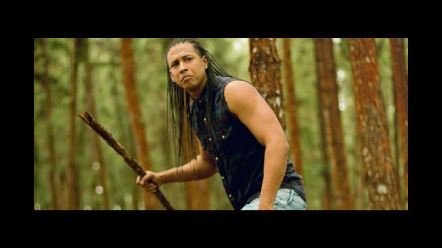 Cantante colombiano muere ahogado mientras grababa vídeo musical