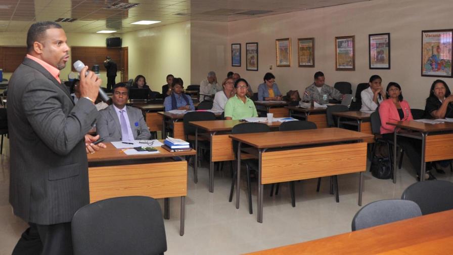 El Ministerio de Salud evalúa plan de contingencia para temporada ciclónica 