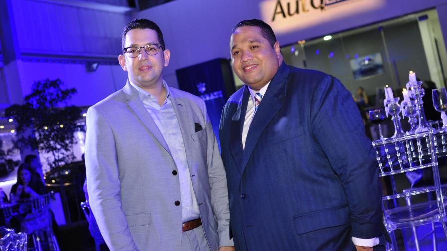 Autolink inaugura su showroom