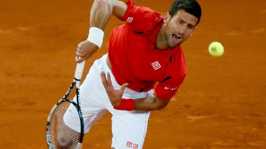 Djokovic vence a Raonic y se cita con Nishikori en semifinales Djokovic vence a Raonic y se cita con Nishikori en semifinales