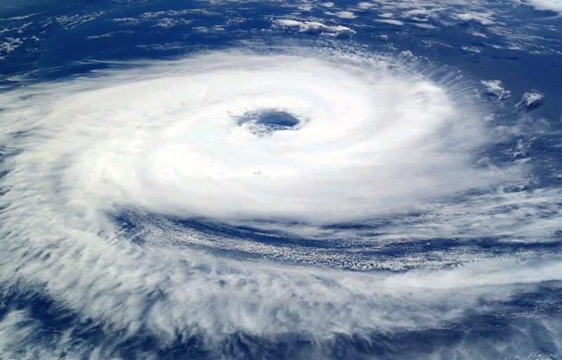Meteorólogos mexicanos prevén 30 ciclones en Atlántico y Pacífico en 2016