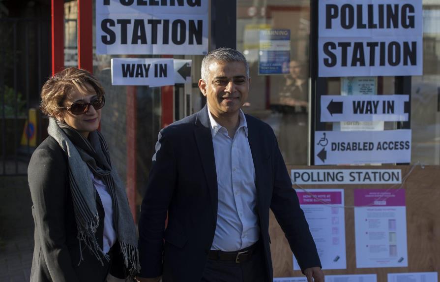 Londres elige a su primer alcalde musulmán
