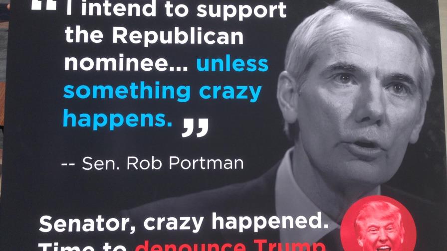 Demócratas preparan andanada publicitaria contra Trump 