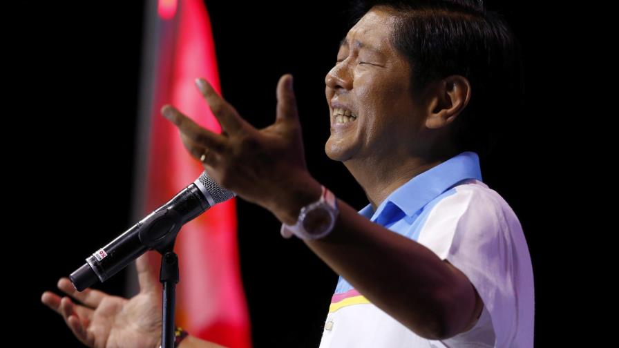 El hijo del exdictador Marcos, a las puertas de la Vicepresidencia filipina