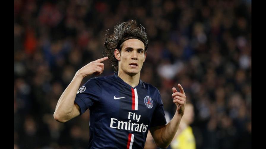 Lyon golea a Mónaco y se asegura la Champions; triplete de Cavani para PSG Lyon golea a Mónaco y se asegura la Champions; triplete de Cavani para PSG