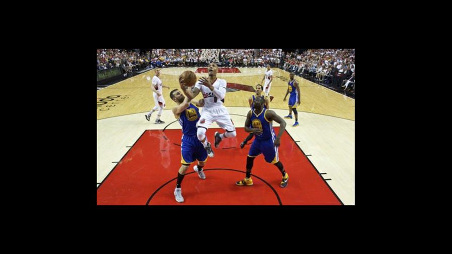 Lillard anota 40, Blazers reducen ventaja de Warriors a 2-1 Lillard anota 40, Blazers reducen ventaja de Warriors a 2-1