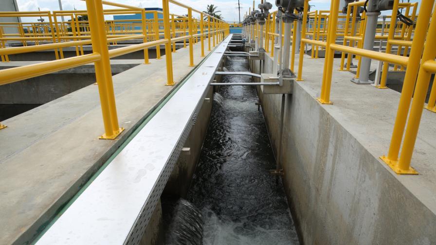 Aguaceros sacan de servicio a 26 acueductos  