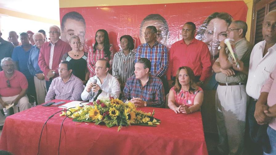 Quique Antún asegura que “el país está convencido a votar por el cambio”