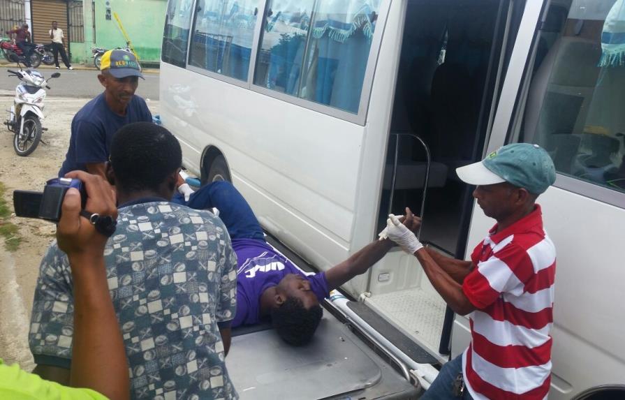 Muere haitiano en autobús que lo transportaba a Dajabón