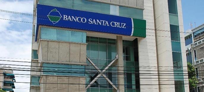 Elevan la calificación  del Banco Santa Cruz 