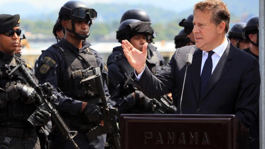 Panamá cierra frontera sur a flujo irregular de cubanos 