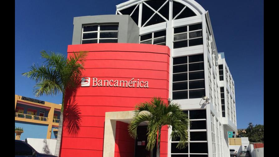 Nueva tarjeta de Bancamérica tiene tecnología de alta seguridad