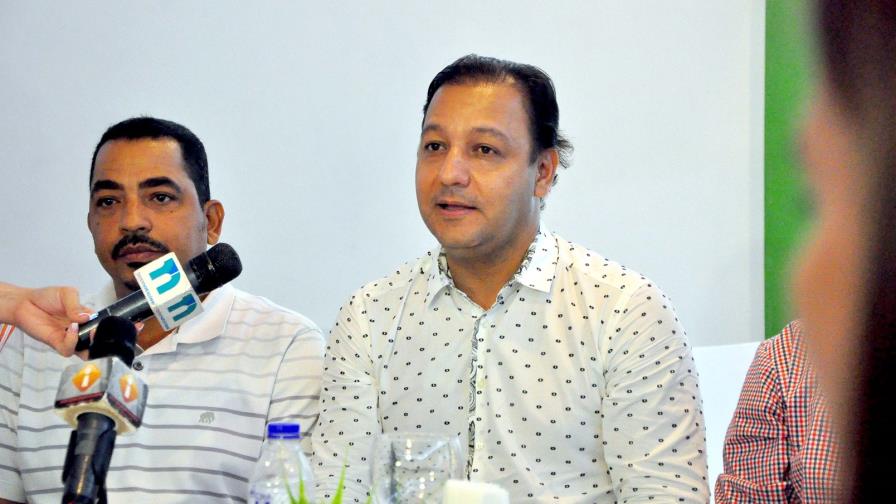 Intensa lucha por el poder municipal en Santiago