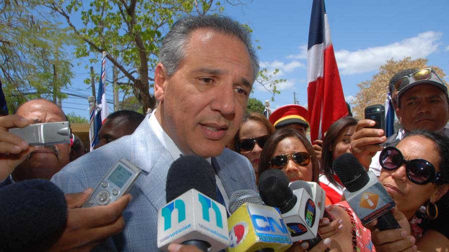 Gobierno anuncia el 16 de mayo se trabaja