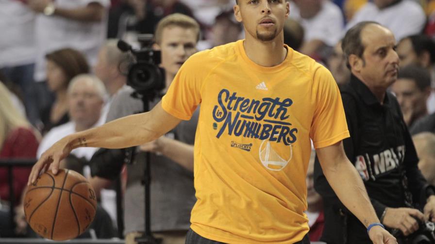 Magic: Curry es el jugador más emocionante en la NBA