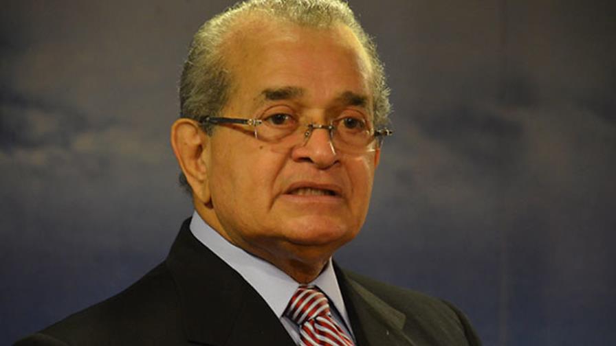 Franklin Almeyda asegura que hubiese ordenado “tumbar” la avioneta de Percival