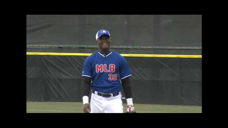 La MLB investiga a Boston por firmas