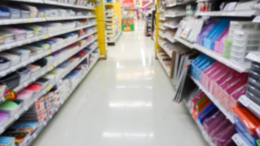 Juez bloquea fusión Staples y Office Depot