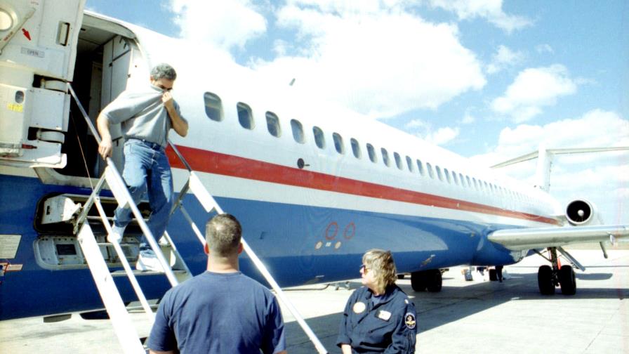 Las formas más comunes en que los dominicanos entran ilegalmente a los Estados Unidos