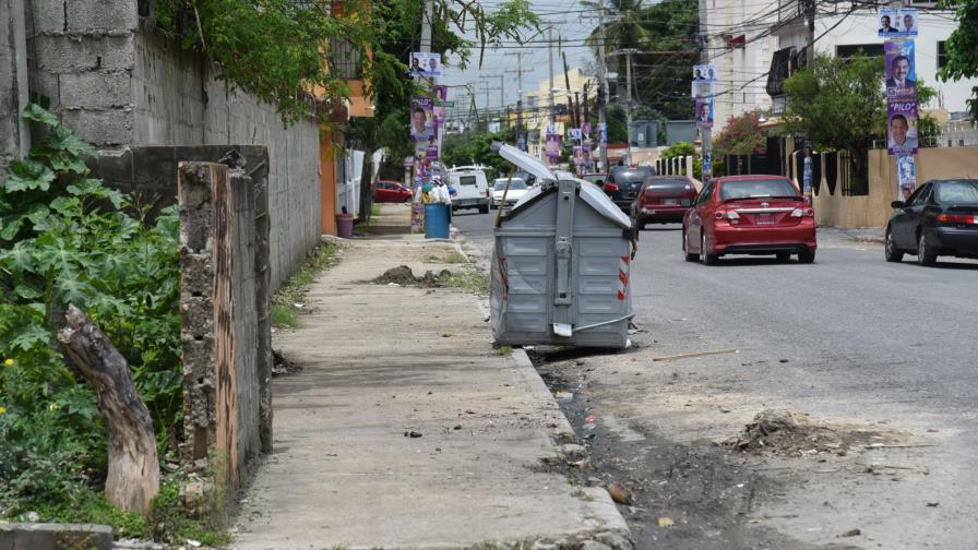 Cabildo Santo Domingo Este no pondrá los contenedores de basura que retiró