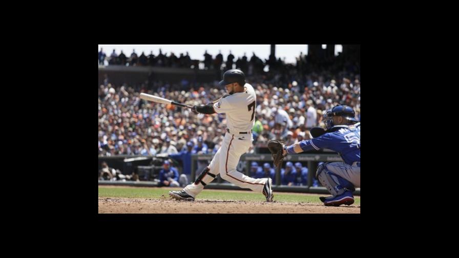 Vídeos: Pasaporte con casa llena da a Gigantes triunfo ante Azulejos 