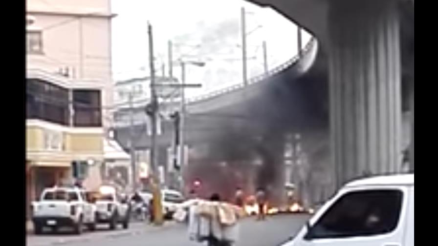 Protestan en reclamo de asfaltado