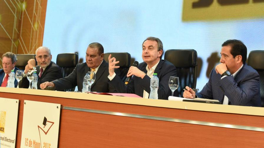 Expresidentes conversan sobre la democracia de América Latina