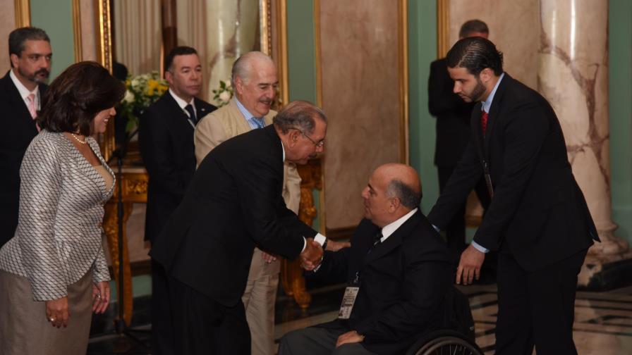 Observadores ven tranquilidad, tras decisión de la JCE