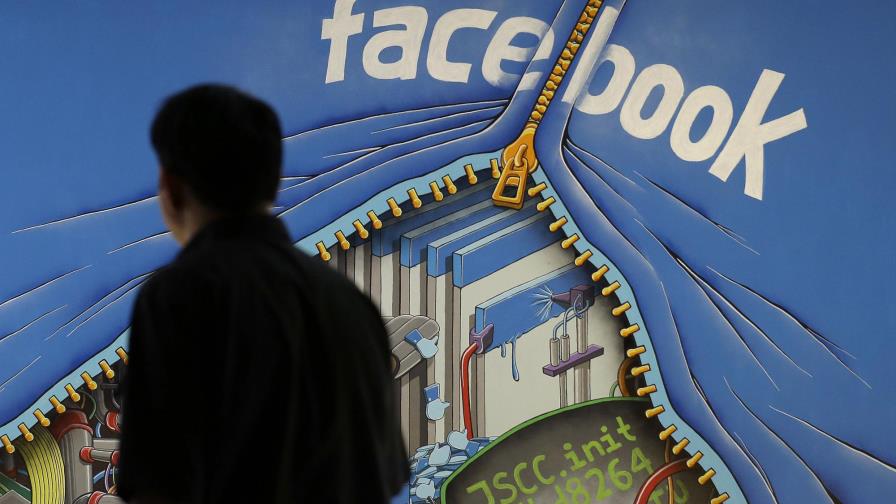 Facebook dice que no discrimina contra los conservadores Facebook dice que no discrimina contra los conservadores