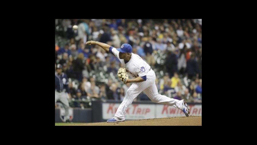 Los Cerveceros blanquean a Padres 1-0 