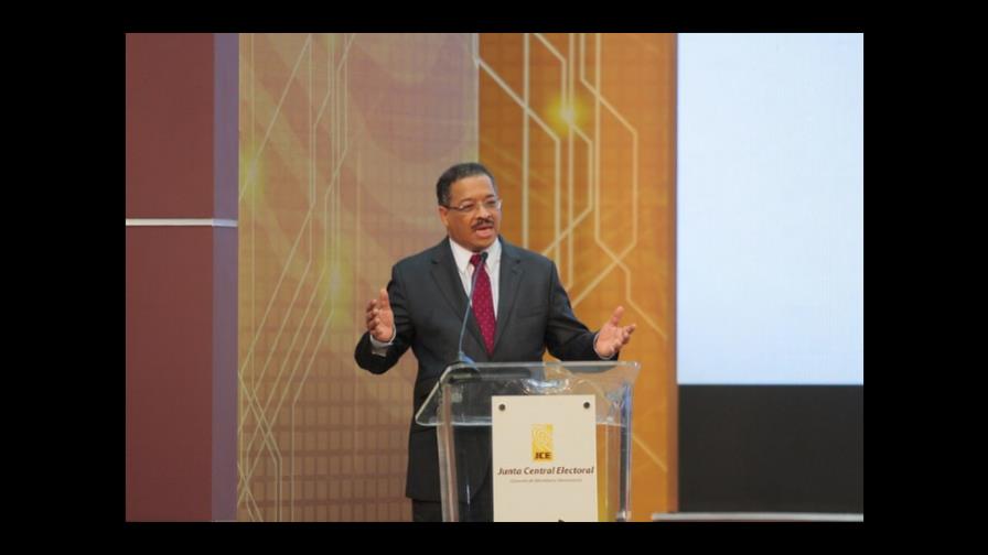 Roberto Rosario: “A esta altura nadie va a cambiar su votación”; pide cese del proselitismo