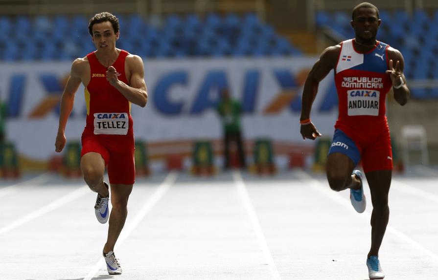 El dominicano Stanly Del Carmen Cruz logra oro en los 100 metros masculino