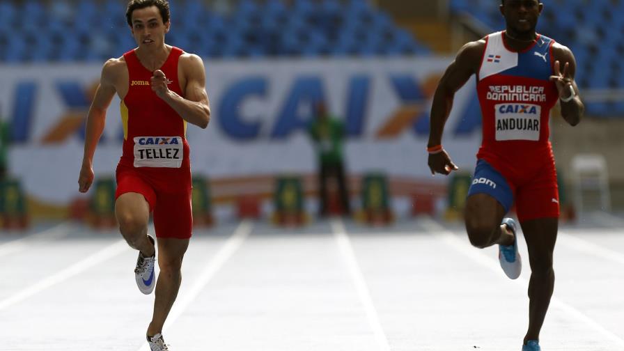 El dominicano Stanly Del Carmen Cruz logra oro en los 100 metros masculino