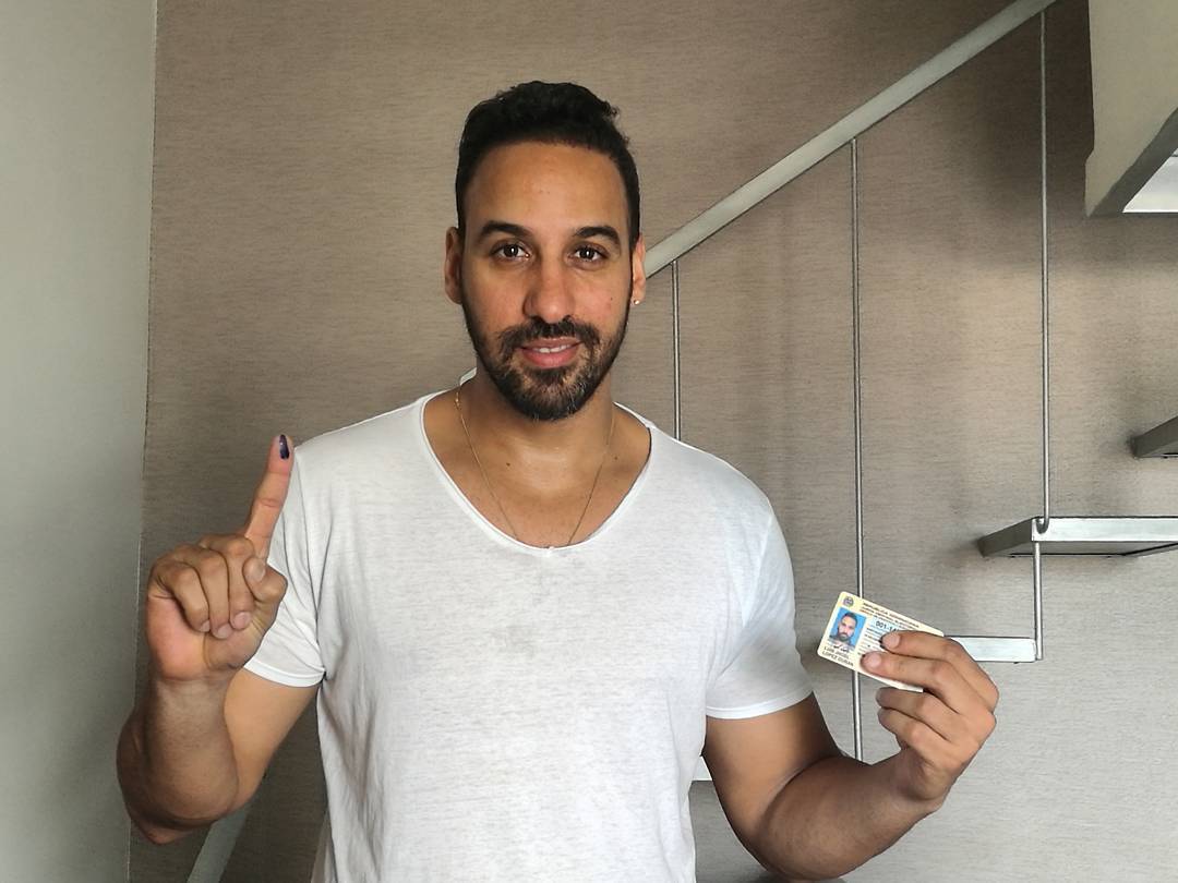 Presentador de televisión Jhoel López 