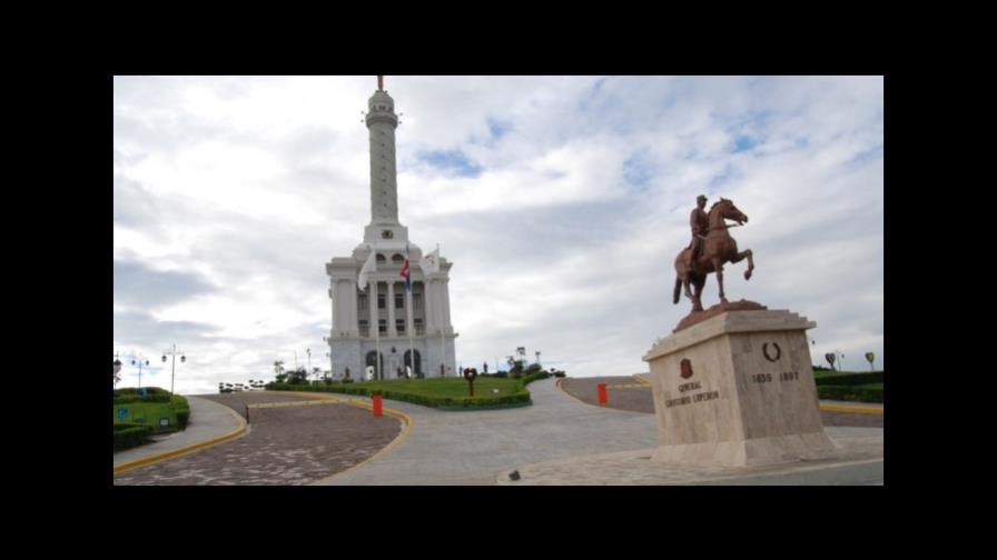 Nuevos horarios de visita al monumento de Santiago
Nuevo horario visita al Monumento de Stgo. Nuevos horarios de visita al monumento de Santiago
Nuevo horario visita al Monumento de Stgo.