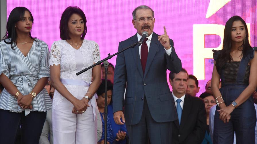 Medina consolida ventaja sobre  Abinader en 4to boletín de JCE