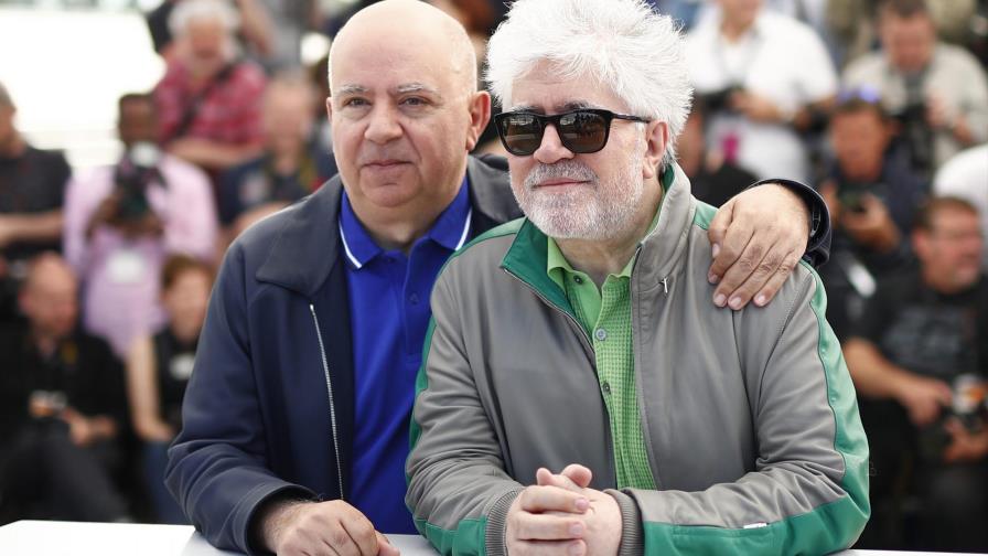 Almodóvar gusta en Cannes con “Julieta”, su regreso al universo femenino